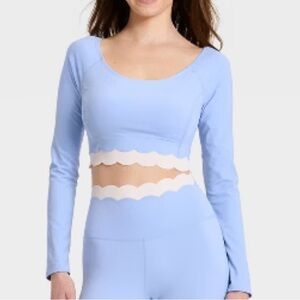 Joy lab cropped fit long sleeve tee NWT -blue x